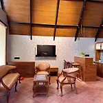 Luxurious 3Bhk W//Pool Teakwood Villa By Gemstone Hospitality