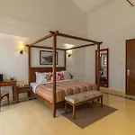 Stayvista At Amara Villa Luxury Collection With Private Pool & Gazebo