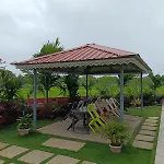 Palm Villa And Cottage