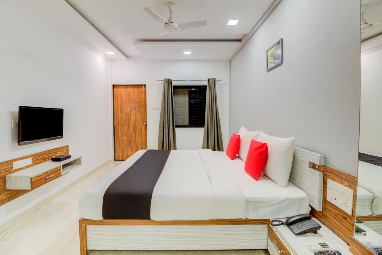 Hotel Capital O 71872 Sahyadri 3*