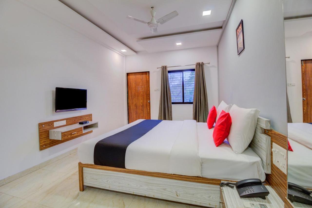 Capital O 71872 Sahyadri Hotel Alibag