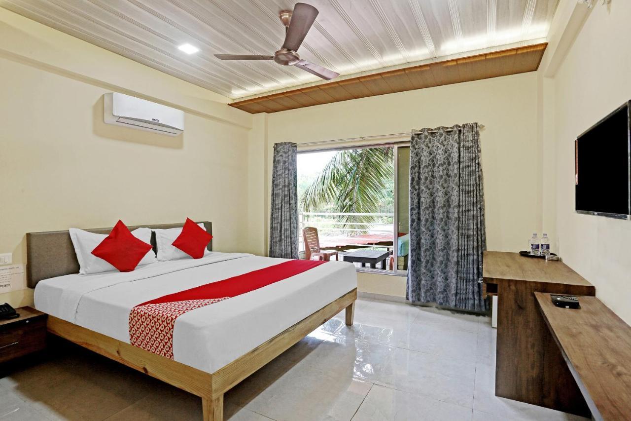 Hotel Collection O 82508 Durva Palace Alibag