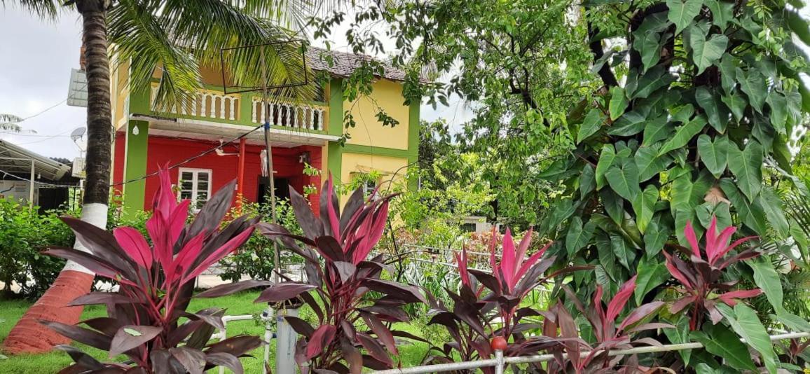 Bed & Breakfast Prajakta Alibag