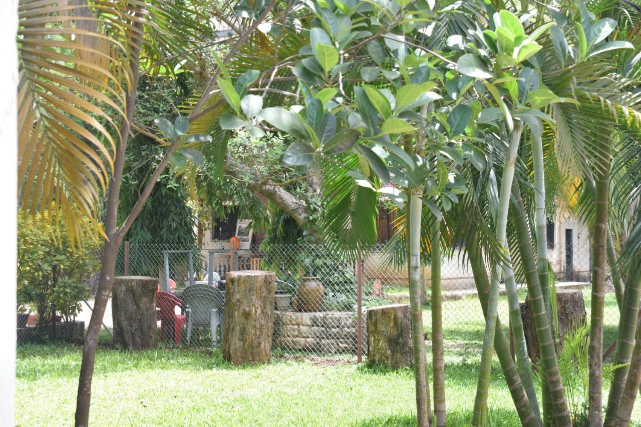 Hotel Opulence Beach Kihim Alibaug 3*