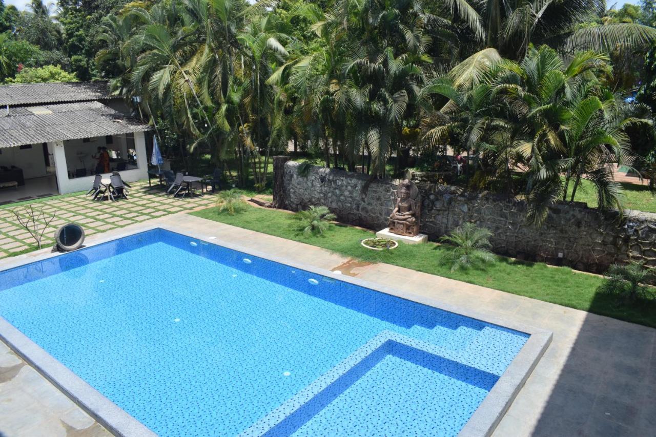 Hotel Opulence Beach Kihim Alibaug