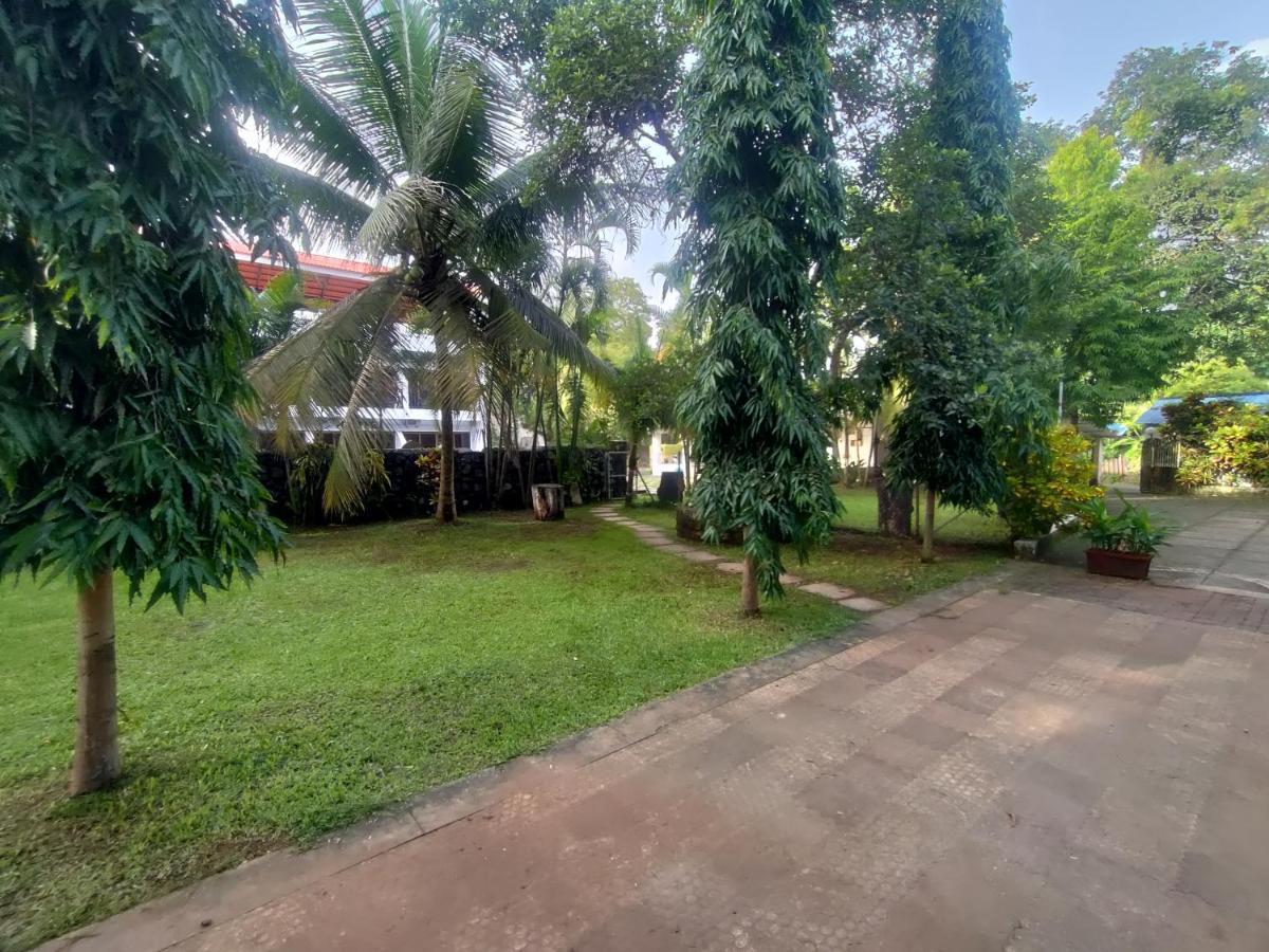 Opulence Beach Kihim Alibaug 3* Alibag
