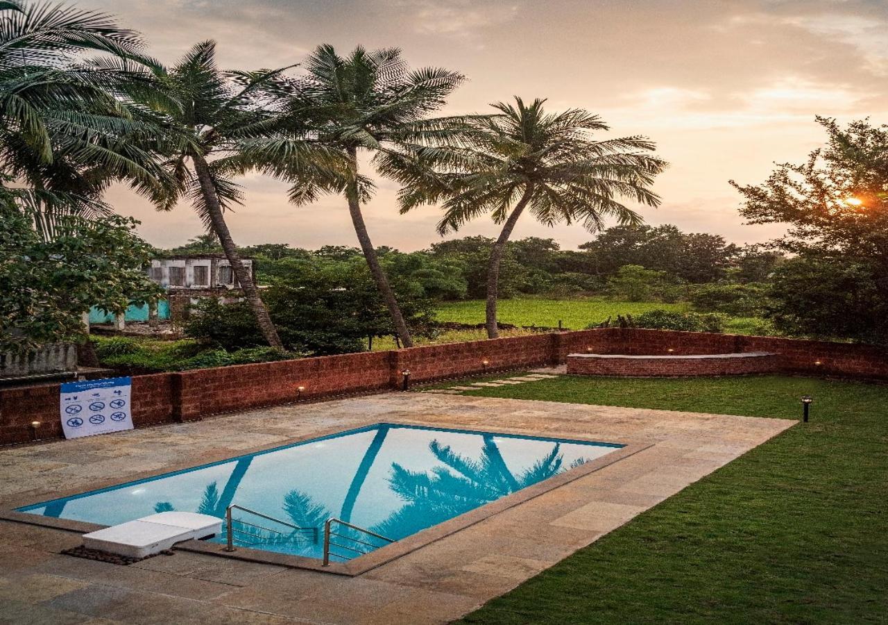 Villa Saffronstays Amolee,