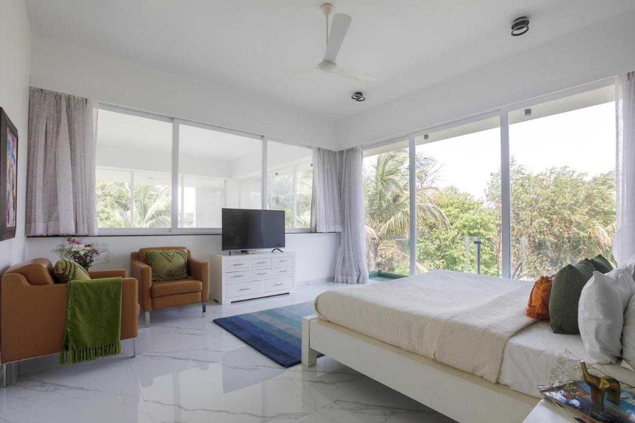 Capri: Mountain View Retreat With Pool & Jacuzzi * Alibag