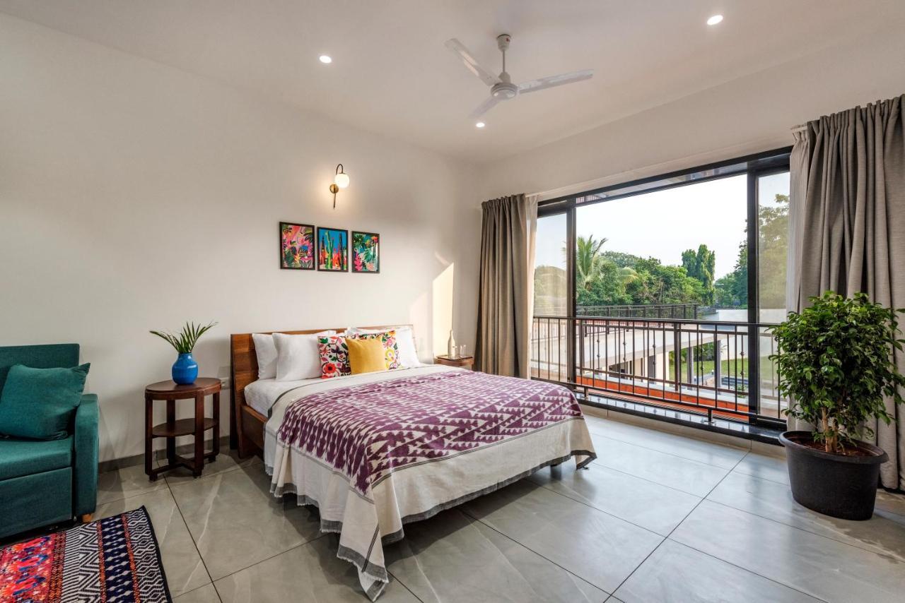 Saffronstays Mayfair Gardens 4 Bedroom Petfriendly Pool Villa *