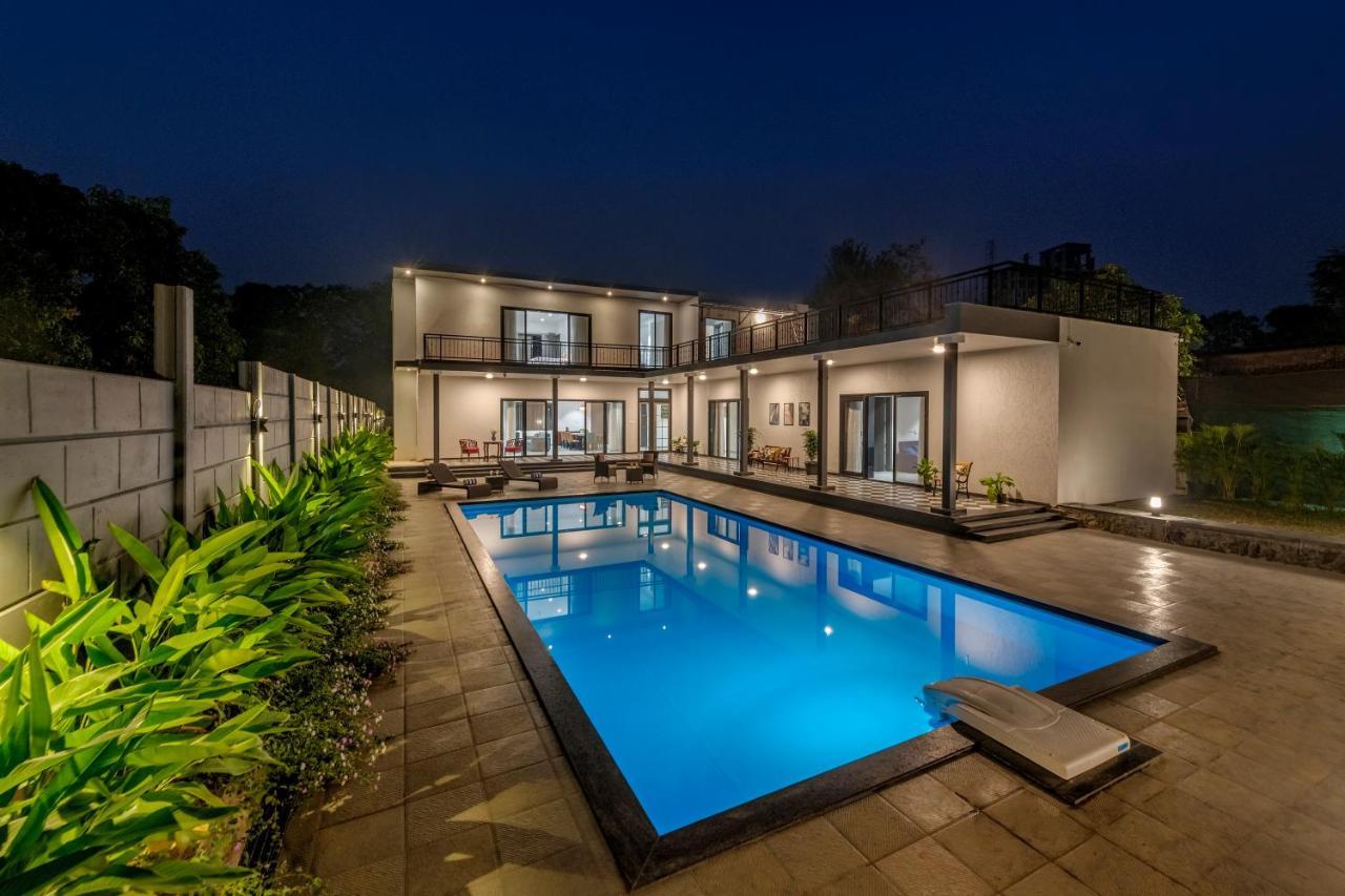Saffronstays Mayfair Gardens 4 Bedroom Petfriendly Pool Villa