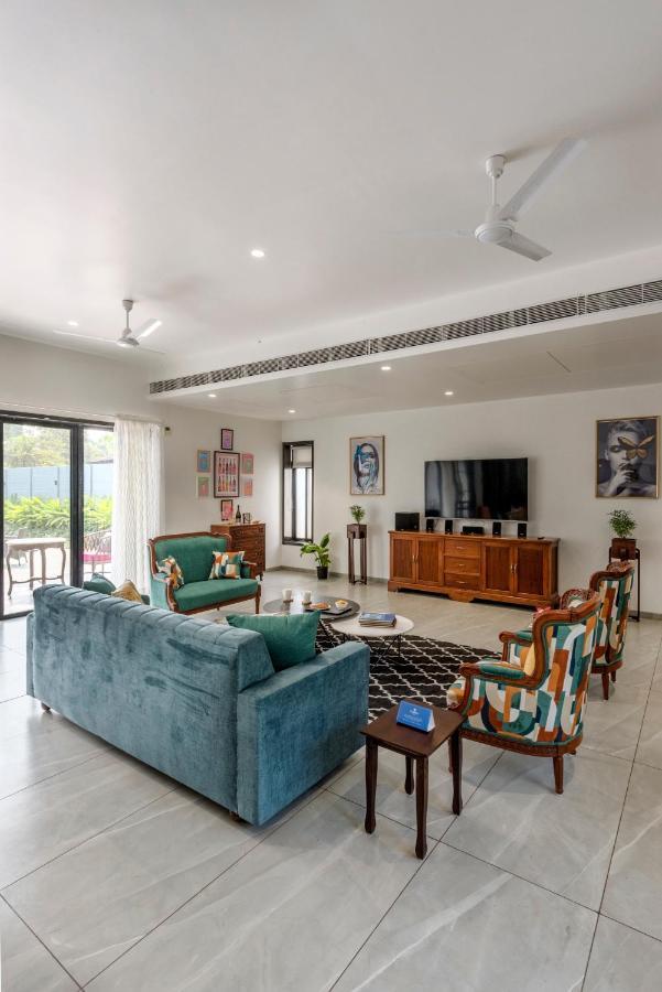 Saffronstays Mayfair Gardens 4 Bedroom Petfriendly Pool Villa *