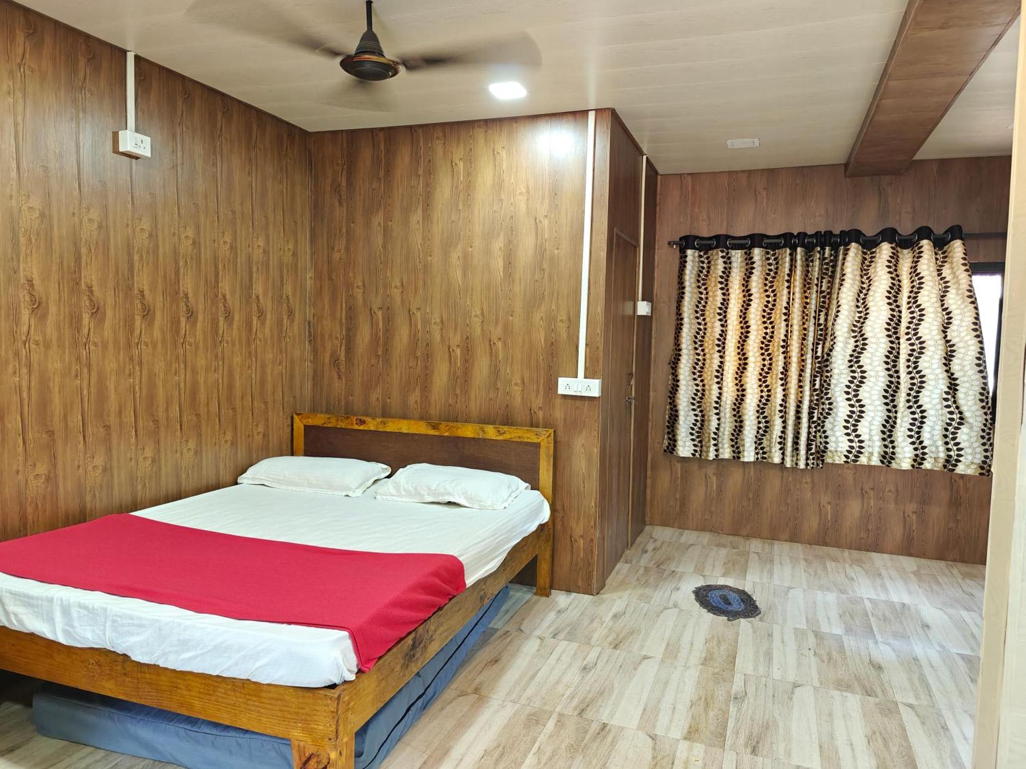 Iora 3* Alibag