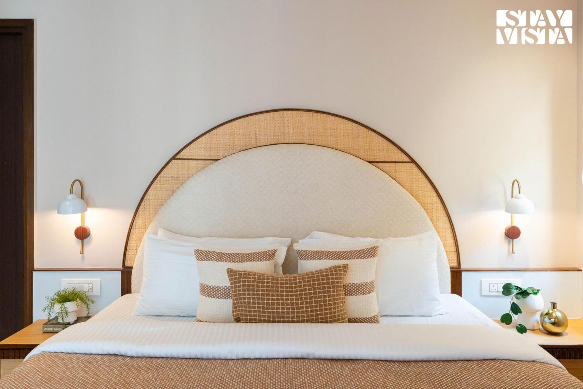 Sunlit Splendour By Stayvista Near Nagaon Boasting An Outdoor Pool And Modern Chic Interiors Alibag