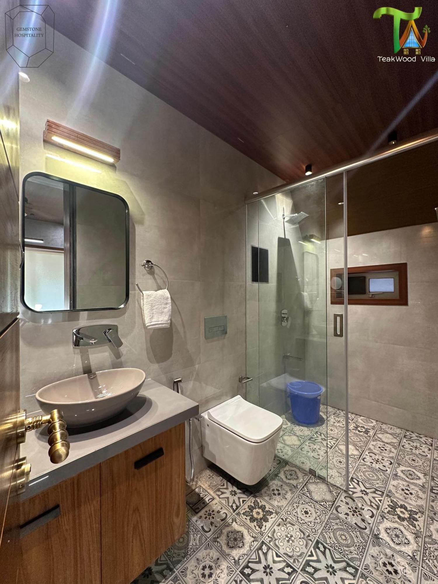 Luxurious 3bhk W//pool Teakwood By Gemstone Hospitality Alibag
