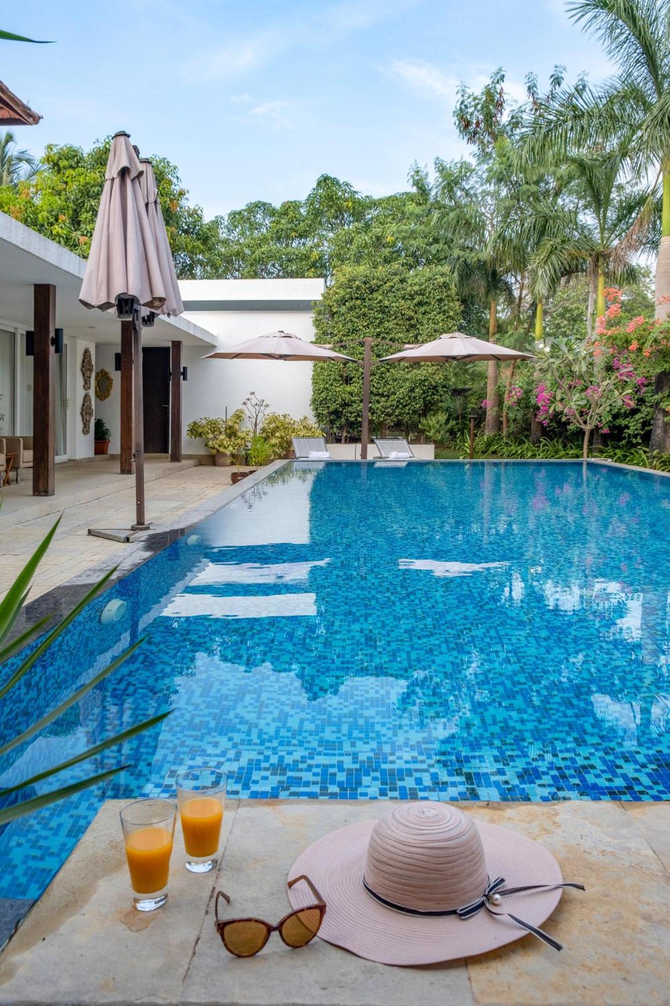 Villa Lohonostays Amber Alibag