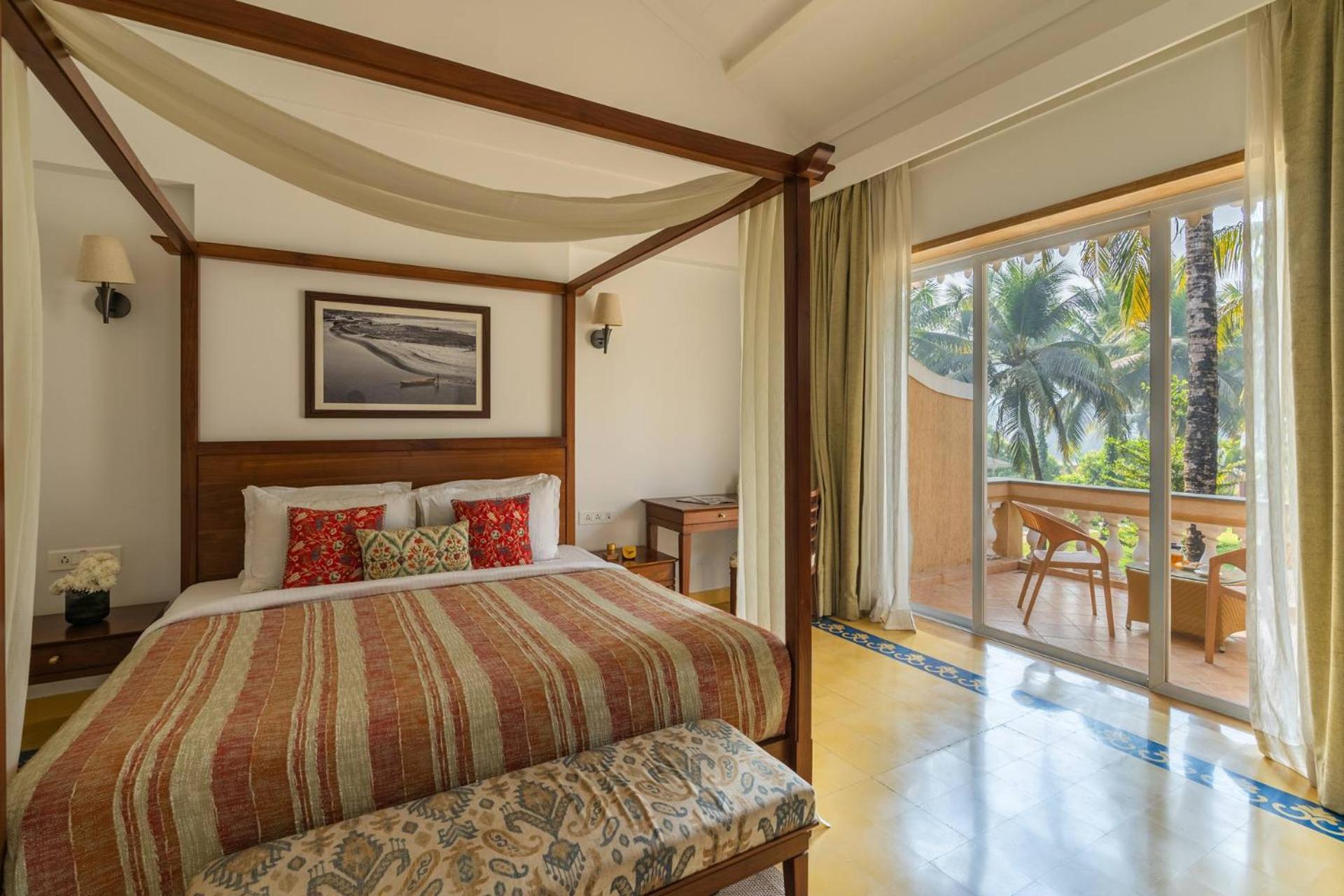 Stayvista At Amara Luxury Collection With Private Pool & Gazebo Villa