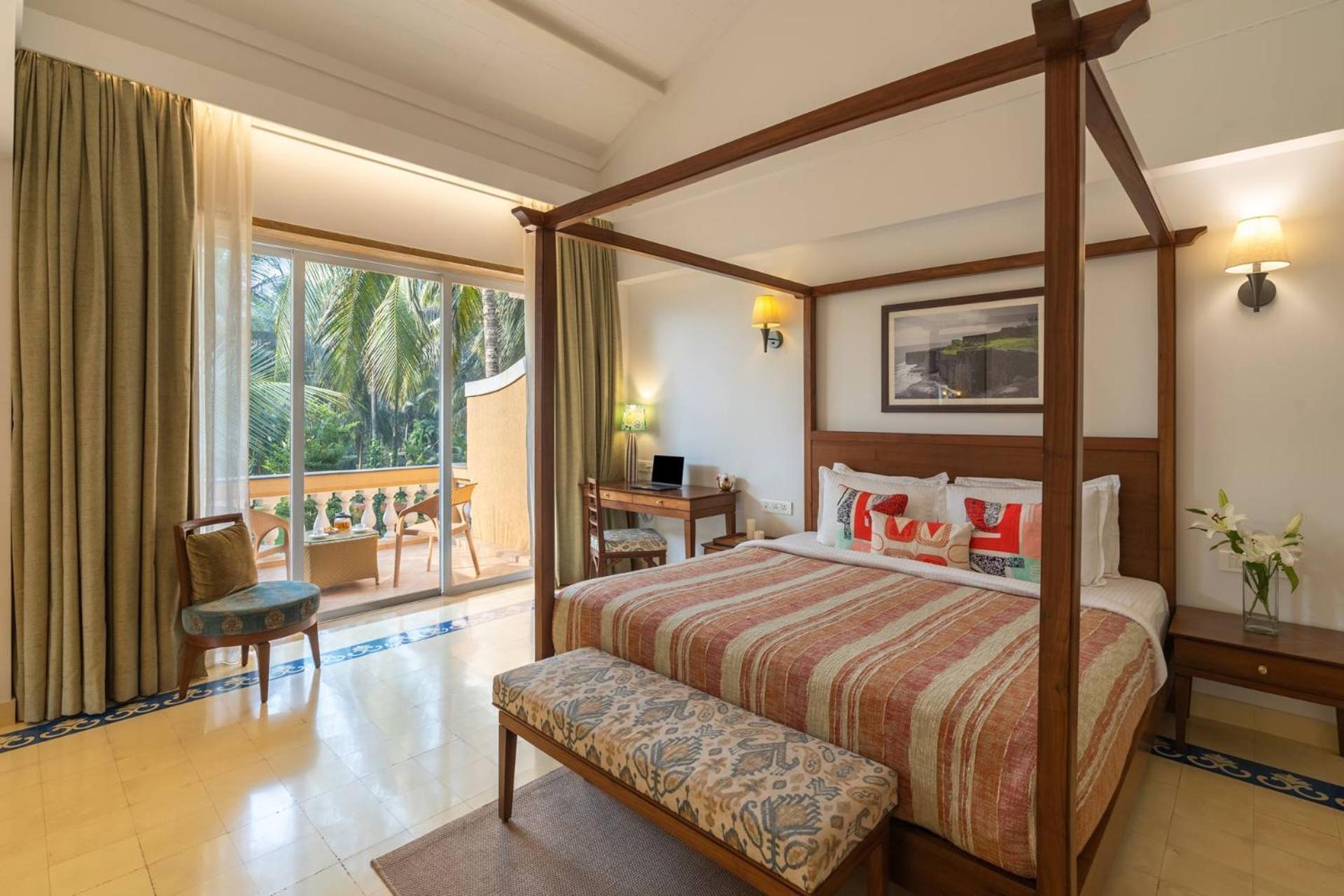Stayvista At Amara Luxury Collection With Private Pool & Gazebo Alibag