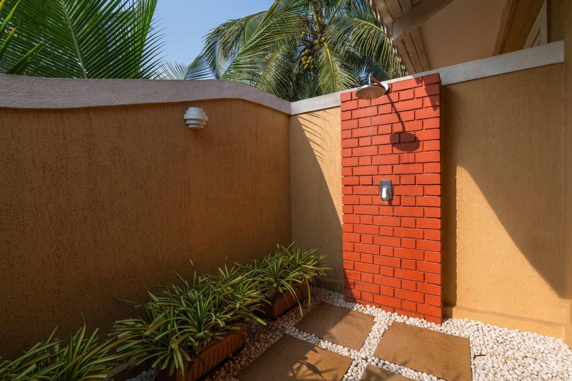 Stayvista At Amara Luxury Collection With Private Pool & Gazebo Alibag