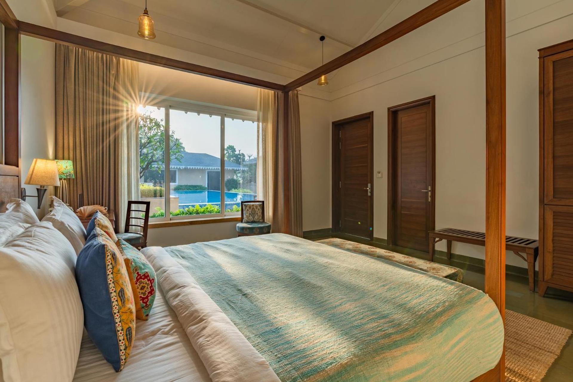 Stayvista At Amara Luxury Collection With Private Pool & Gazebo *