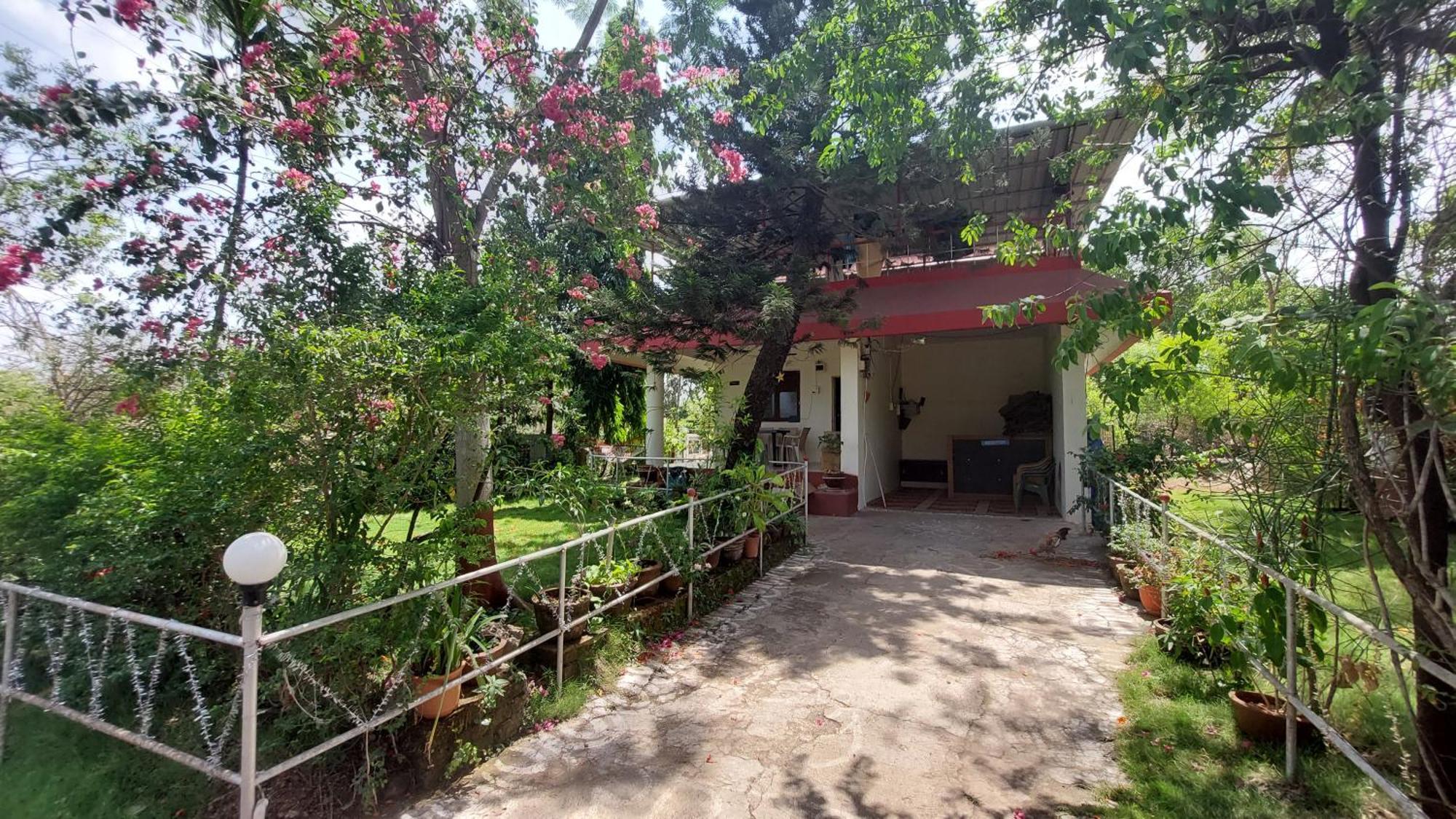 Prajakta Bed & Breakfast Alibag