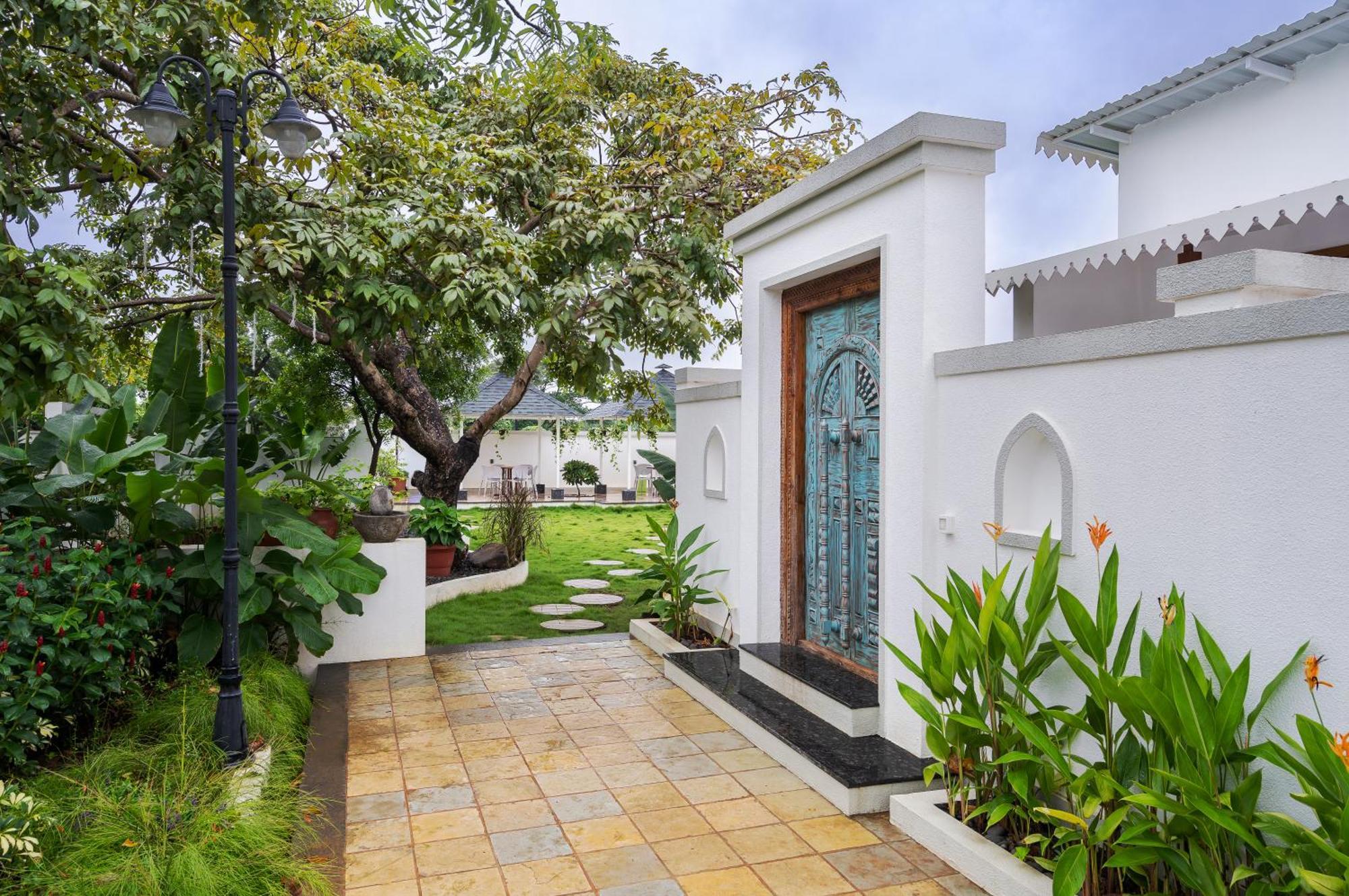 Saffronstays Kantaai * Alibag