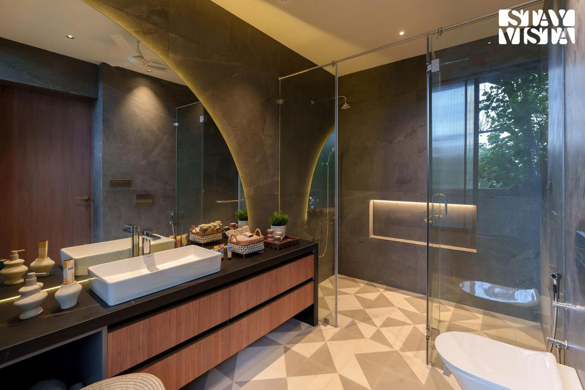Stayvista At Sol & Sands With Mountain View And Pool Villa *