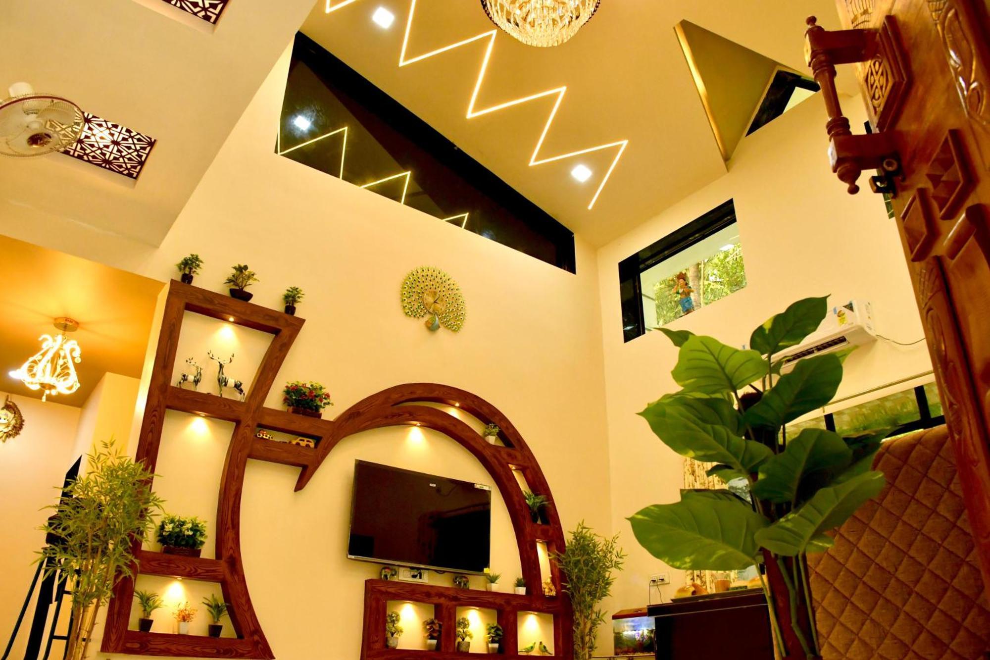 Seas The Day Luxurious 5bhk 2min From Awas With Huge Private Pool Alibag