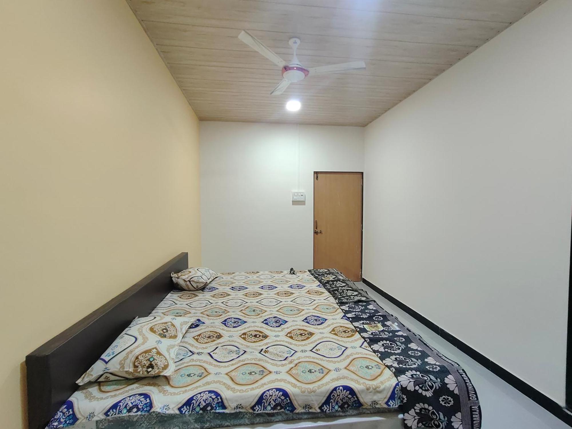 Homestay Mayekar *