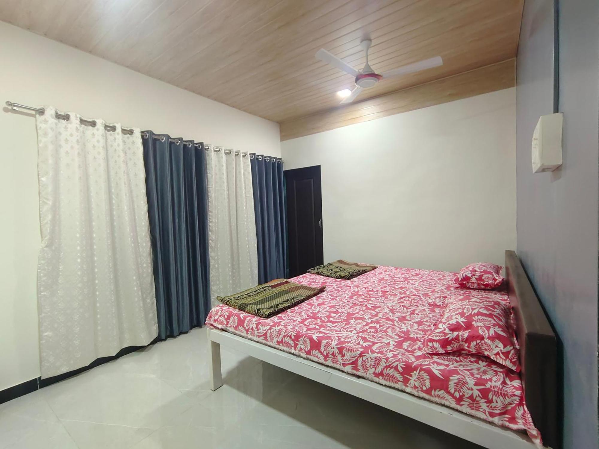 Homestay Mayekar Alibag