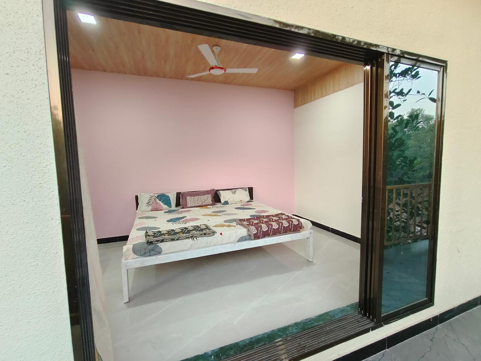 Homestay Mayekar