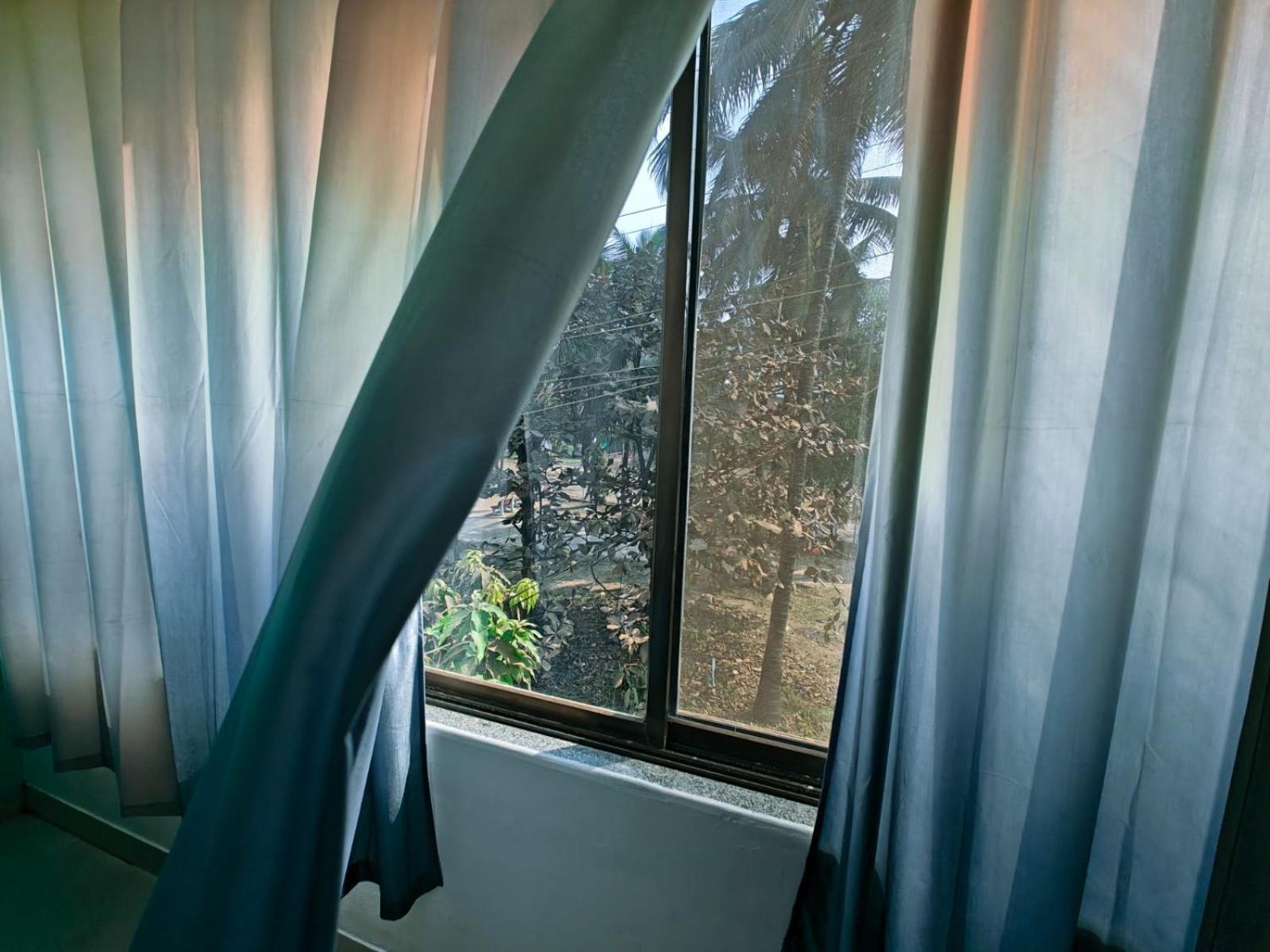 Resort Pure Veg Panchvati On Nagoan 1 Min Distance Alibag