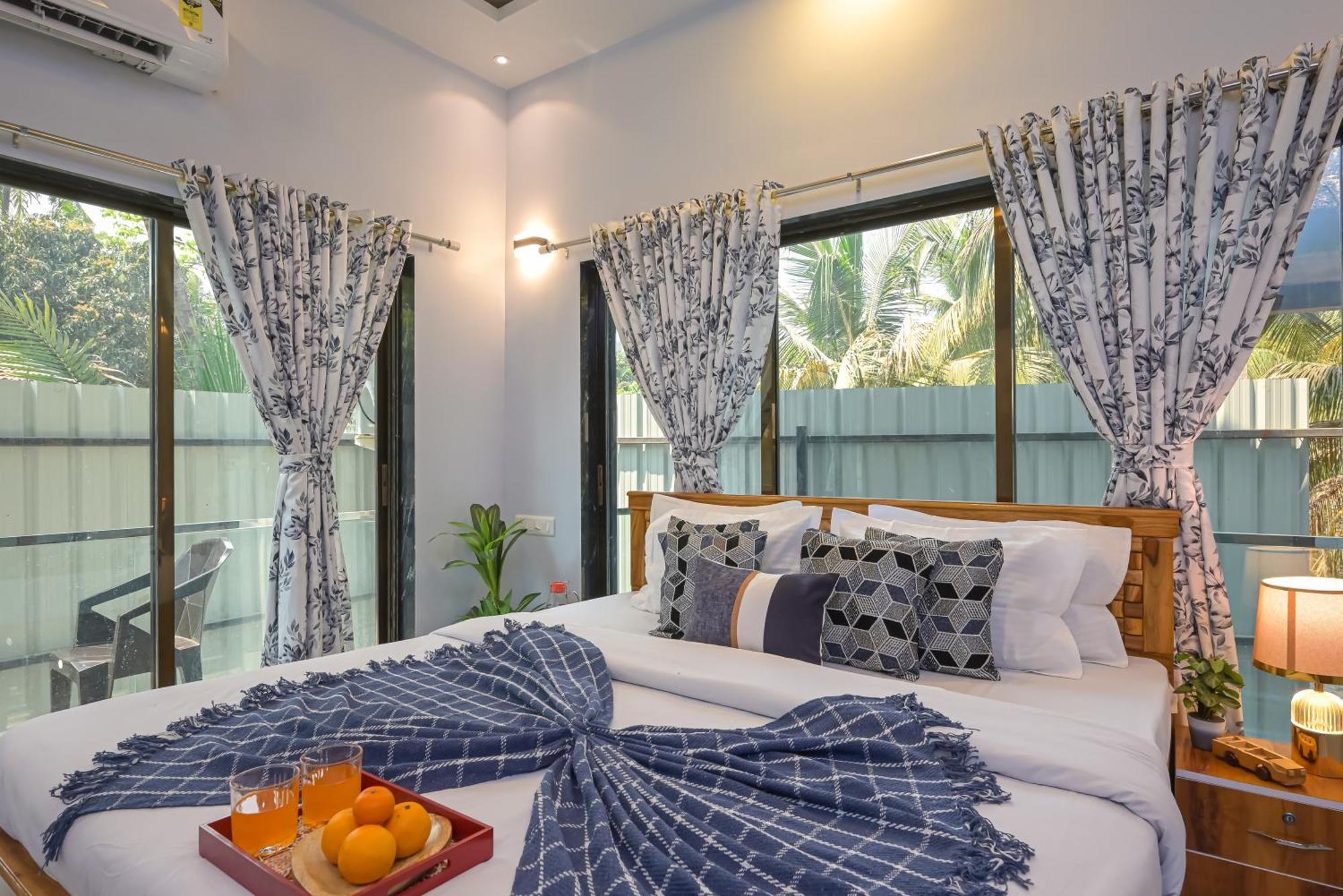 Seas The Day Luxurious 5bhk 2min From Awas With Huge Private Pool Villa *