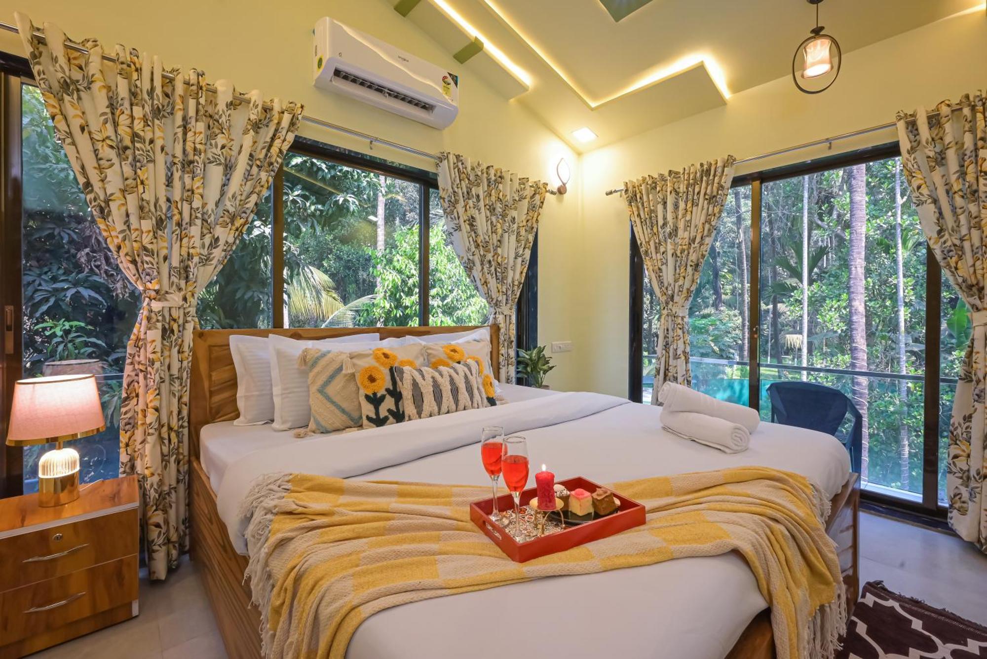 Villa Seas The Day Luxurious 5bhk 2min From Awas With Huge Private Pool *