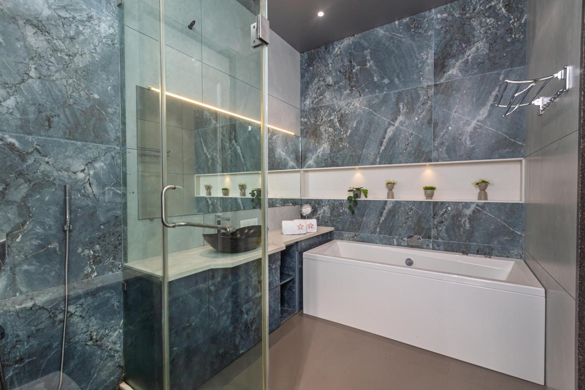 Saffronstays Skylight Villa