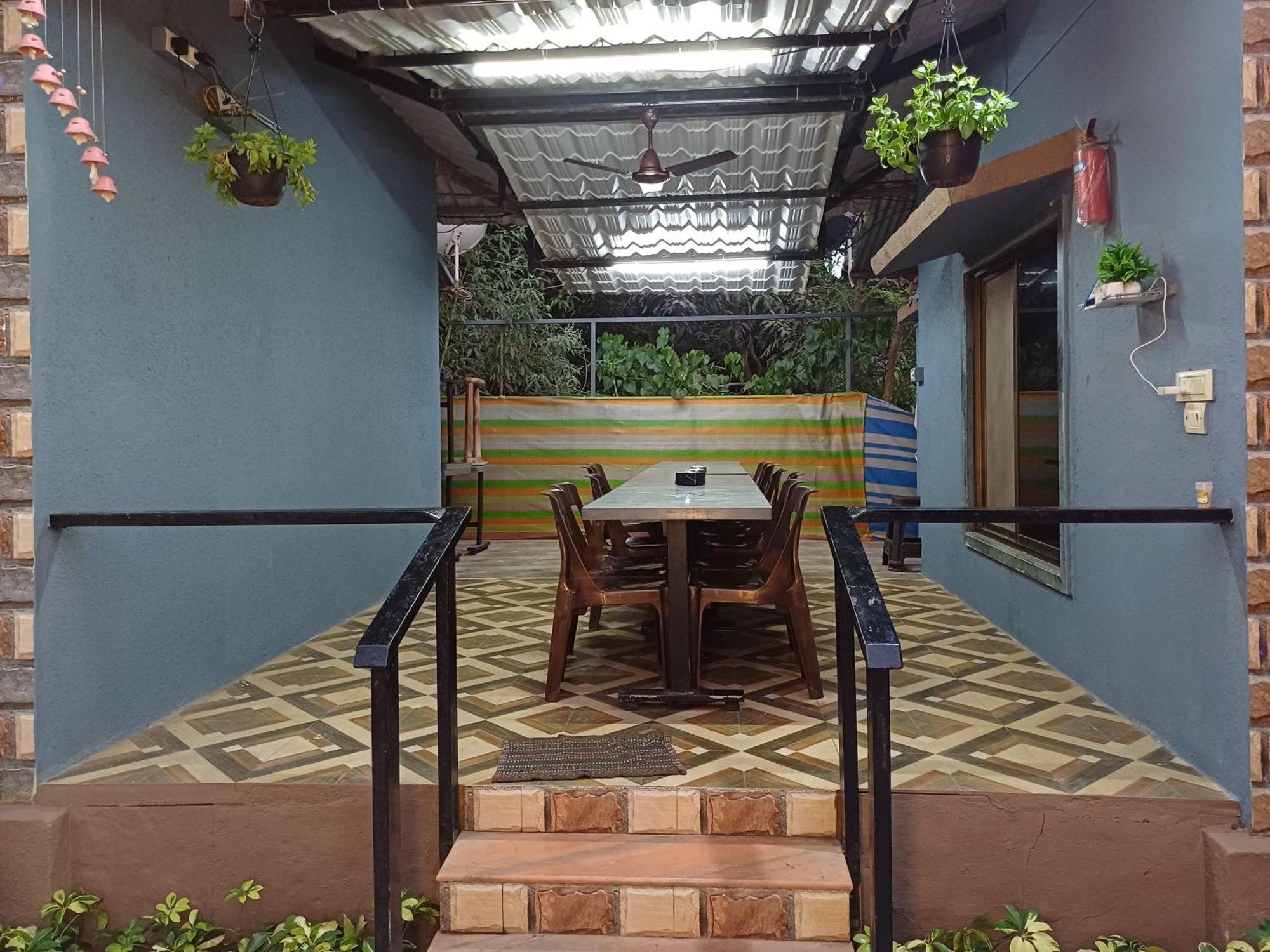 Daksh Lodge *