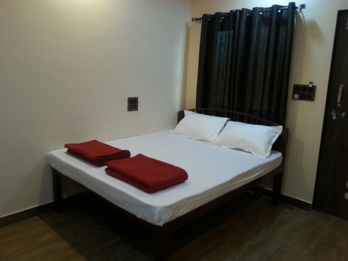 Madhavi Alibag