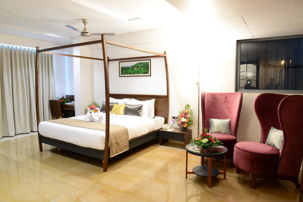 Maple Ivy- A Boutique 4*