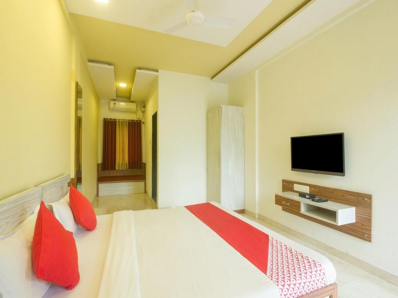 Hotel Oyo 15999 Sahyadri Alibag