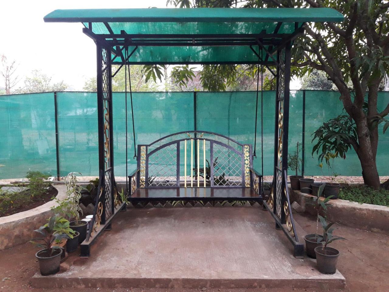 Madhavi Homestay