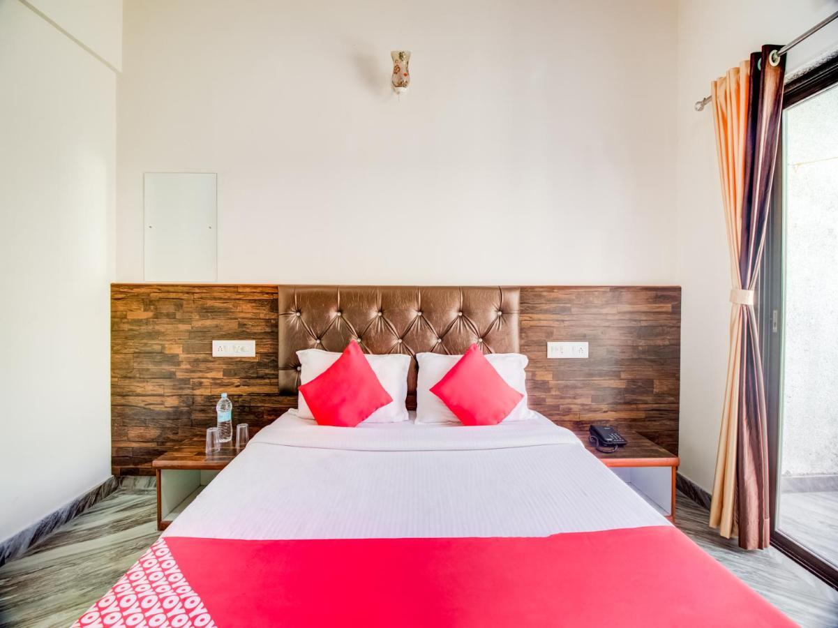 Hotel Oyo 62479 Sagar Ratna 3*