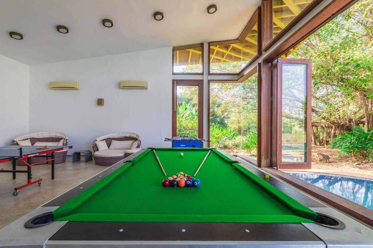 Jay House By Stayvista - Leisure Oasis With Pool, Snooker, Table Tennis & Foosball Fun Alibag